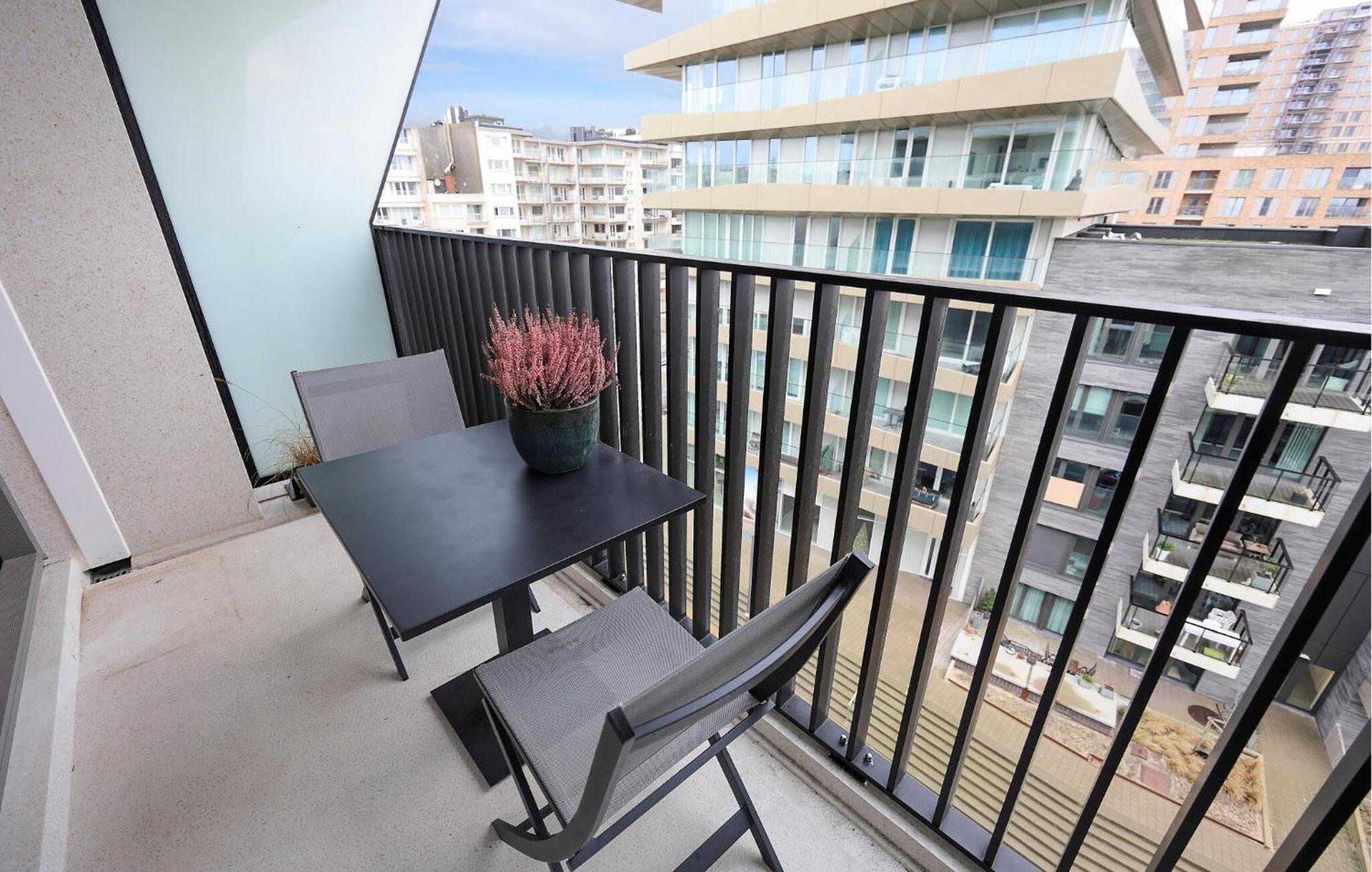 Front In Appartement *